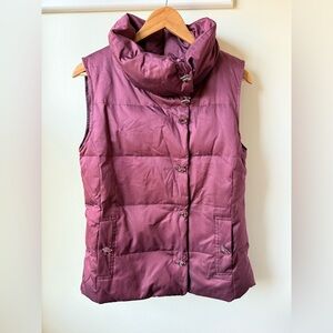 J JILL Down Puffer Vest Burgundy Artsy Dichroic Glass Buttons Cozy Winter M P